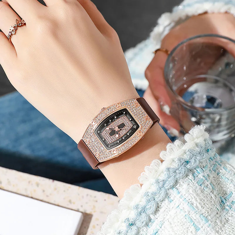 New Top Luxury Watches For Woman Famous Crystal Silicone Jelly Quartz Watch Students Gift Reloj Mujer Ladies Tonneau Wristwatch