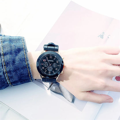 Men'S And Women'S Waterproof Watches Quartz Wristwatch  Circular Arabic Numeral Dial Silicone Strap Wristwatch Decorations Gift